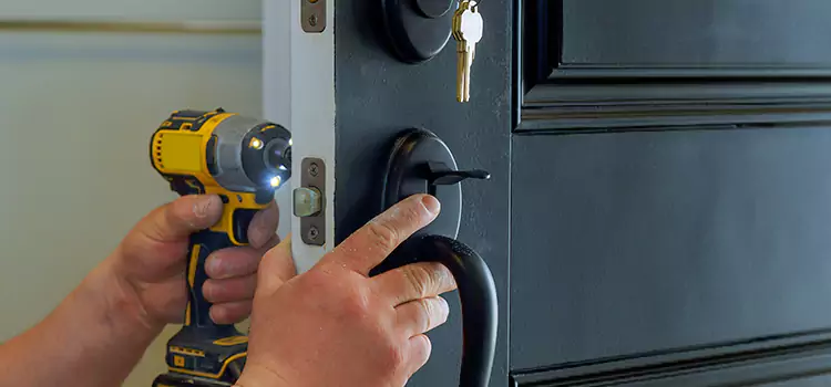 Commercial Door Lock Installation Glen Cove