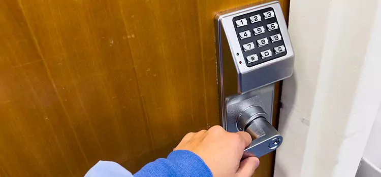 Why Choose Us for Your Keypad Lock Needs in Glen Cove, NY?