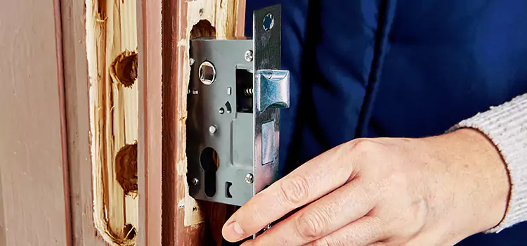Garage Door Lock Replacement Glen Cove